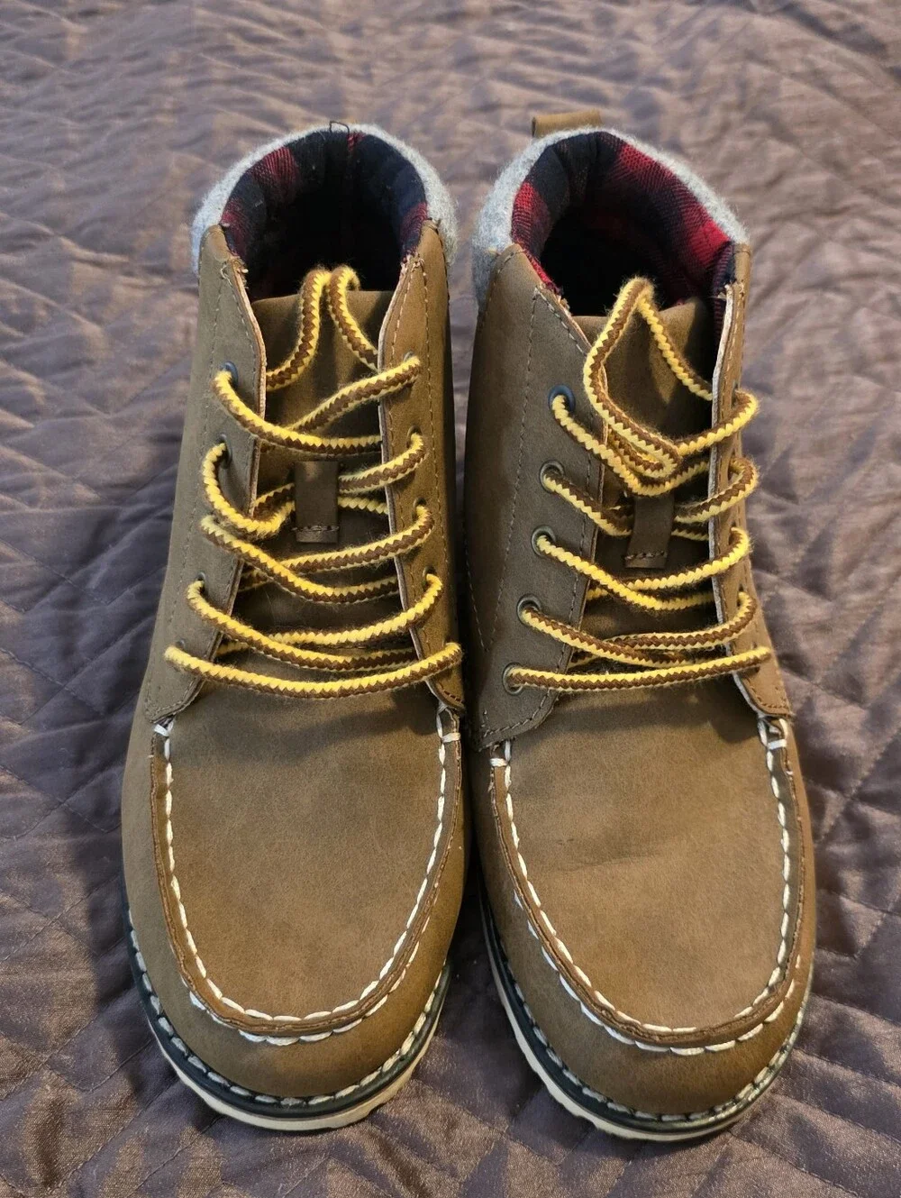 Cat & Jack Brown Ankle Moc-Toe Kids Hiking Boots with Yellow Laces